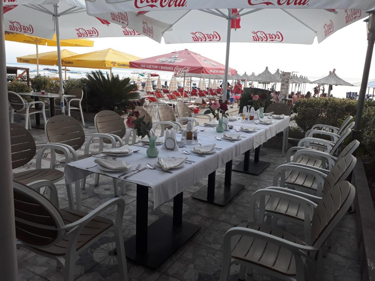 Hotel 3 Vellezerit Durrës Eksteriør billede